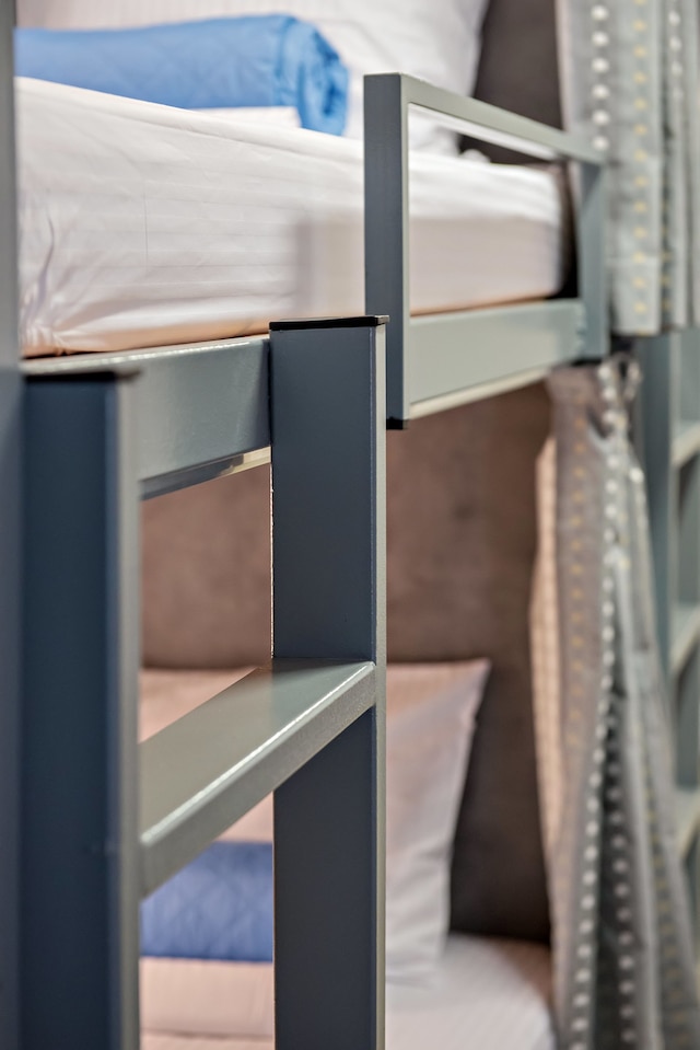 ベッドボックス ホステル