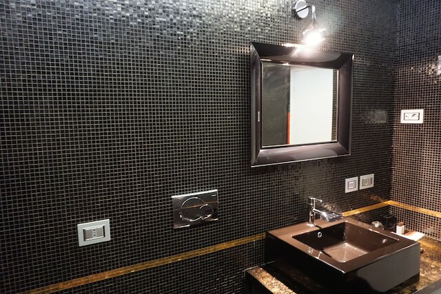 ゴールド ブティック アパートメンツ