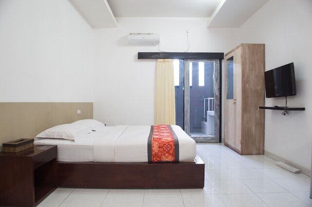 アディカラ レノン