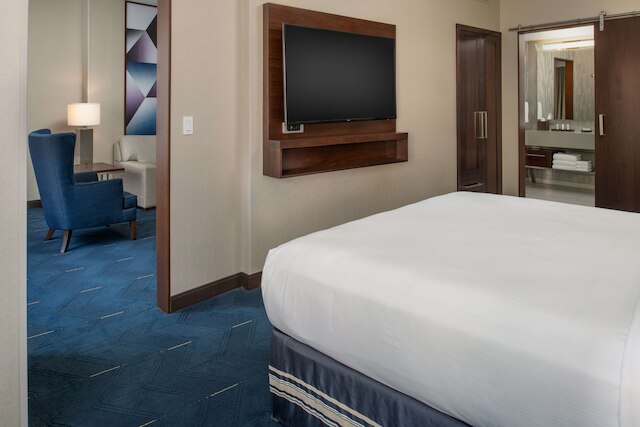 エンバシー スイーツ バイ ヒルトン シアトル ダウンタウン パイオニア スクエア