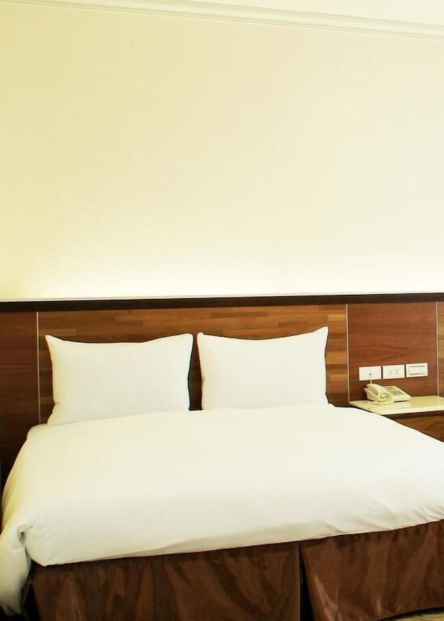 プーイス ビジネス ホテル (普邑斯商務旅館)