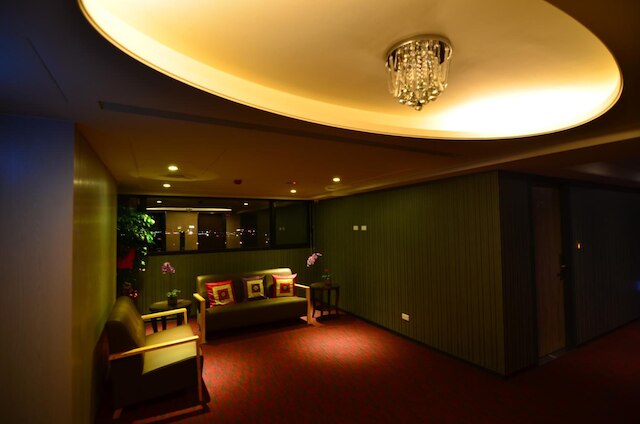 イーホーム ホテル (怡和飯店)