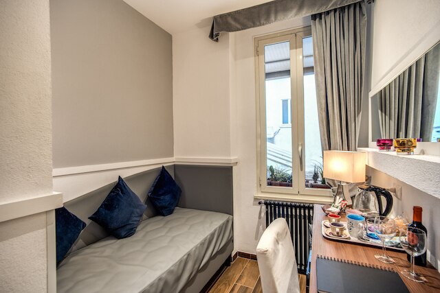 ピアッツァ ディ スパーニャ コンフォート ルームズ