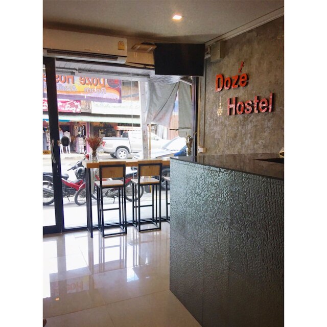 ドーズ ホステル