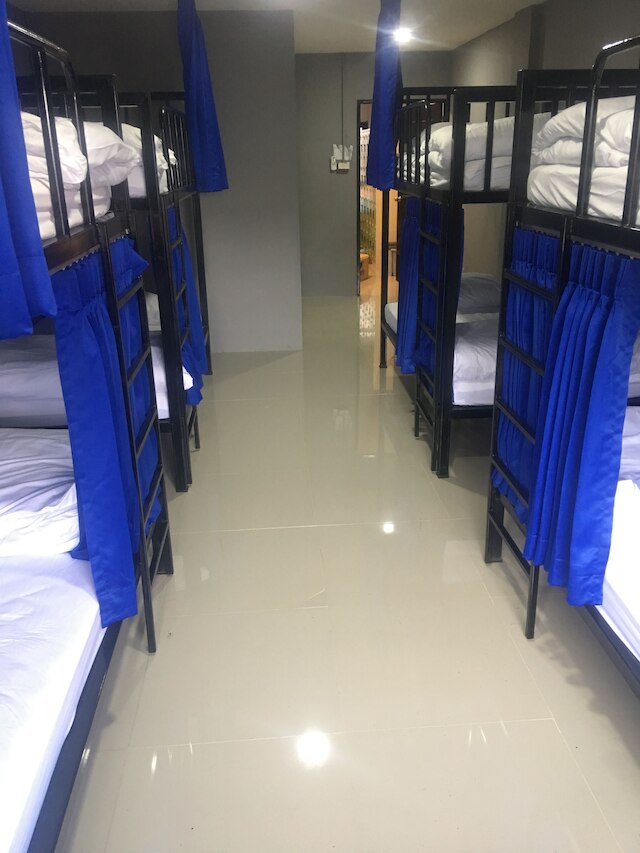 ドーズ ホステル