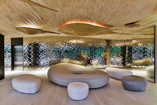 ベランダ レジデンス パタヤ プール ヴィラ