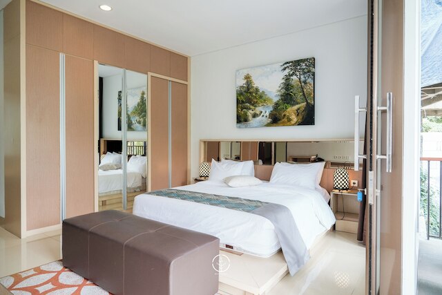 メンタリ ヒル ビュー 8 ベッドルーム ヒーテッドプール & ムービールーム