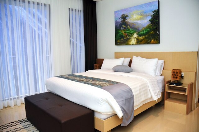 メンタリ ヒル ビュー 8 ベッドルーム ヒーテッドプール & ムービールーム