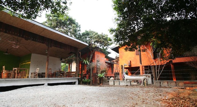 バーンノイ ノルンムアン ホーム