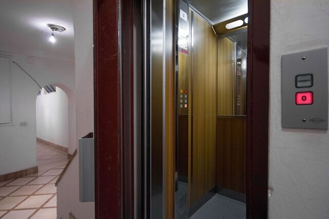 バルバドーリ スタジオ