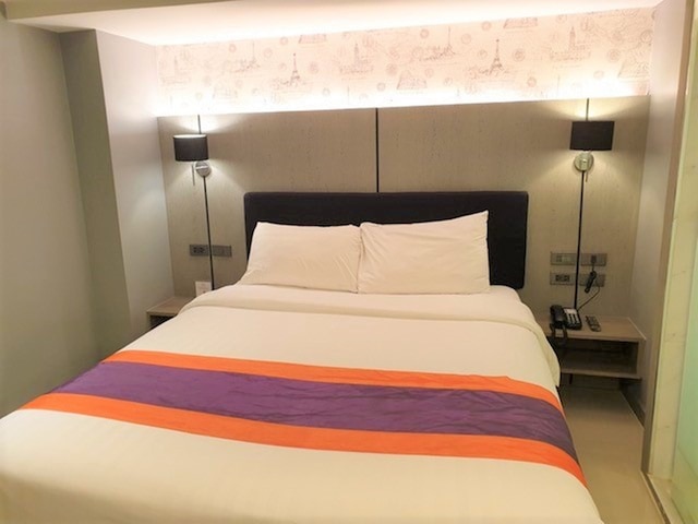 スタジオ エカマイ