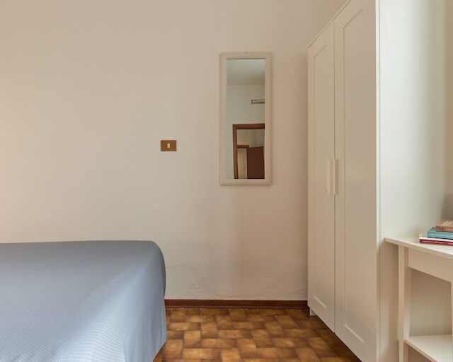 アリエントハウス