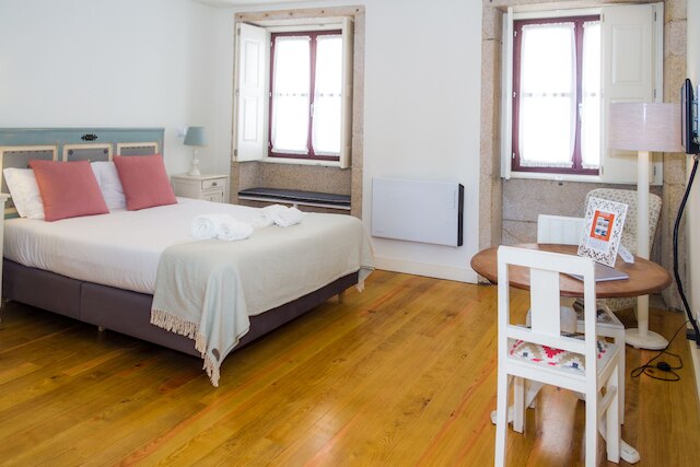 リビング イン ポルト - ヒストリック クレリゴス スタジオ 4F