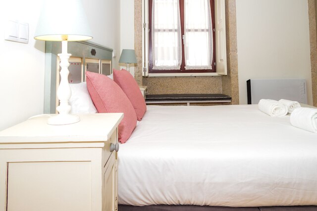 リビング イン ポルト - ヒストリック クレリゴス スタジオ 4F