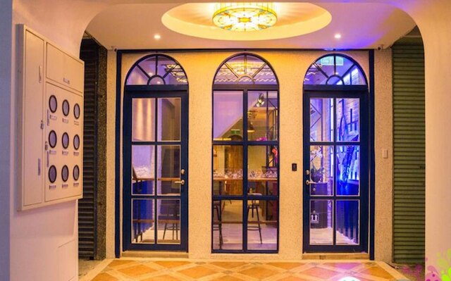 J.T ワールド ファントリップ B&B