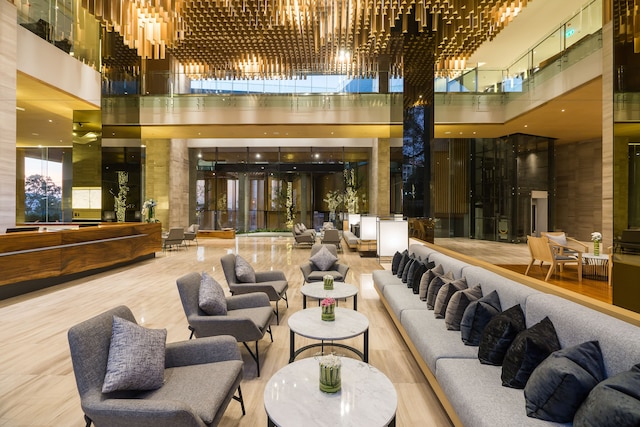 アリゼ ホテル スリ ラチャ