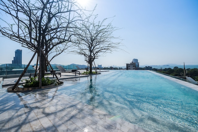 アリゼ ホテル スリ ラチャ