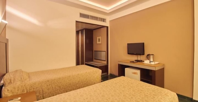 ドクター ラジクマール インターナショナル ホテル