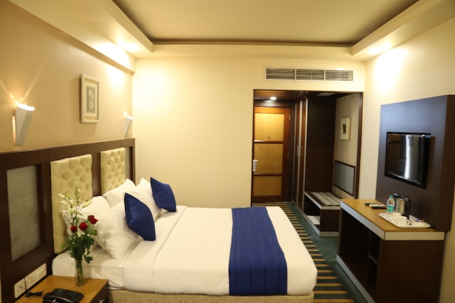 ドクター ラジクマール インターナショナル ホテル