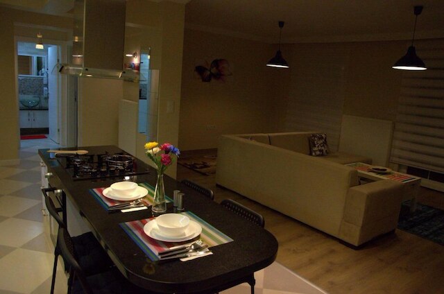 コヌックエヴィム ブクルム