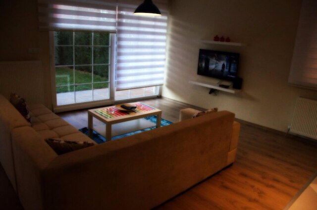 コヌックエヴィム ブクルム