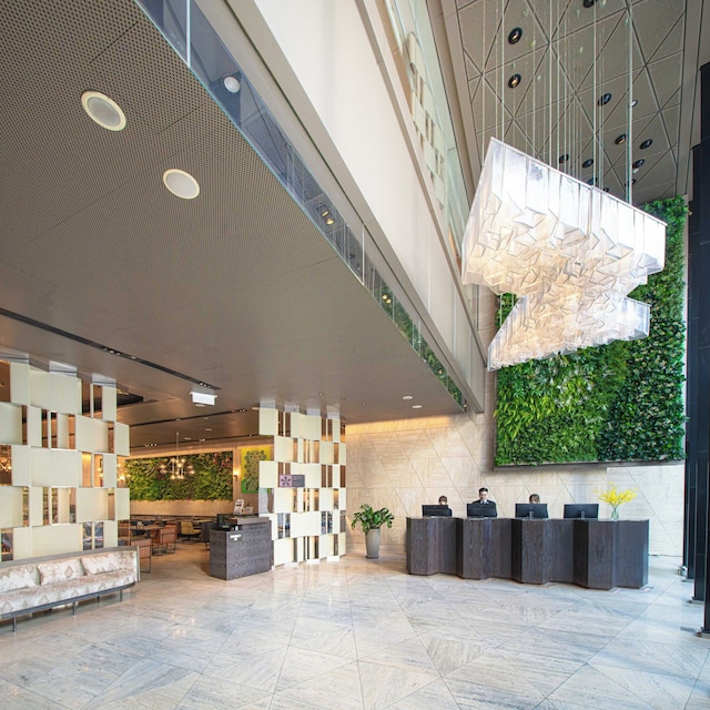 ザ エンペラー ホテル