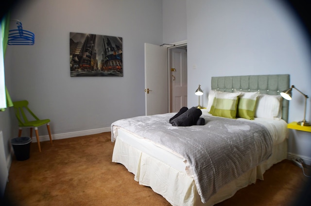 クイーンズ ゲストハウス マンチェスター