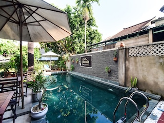 OYO 473 サブアーバン ヴィラ