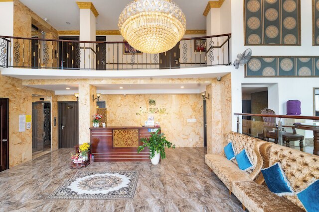 コレクション O エメラルド ラグジュアリー アパートメント - ニア SECC