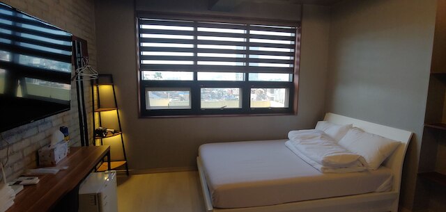 モッポ ホワイト ウィンドミル ゲストハウス