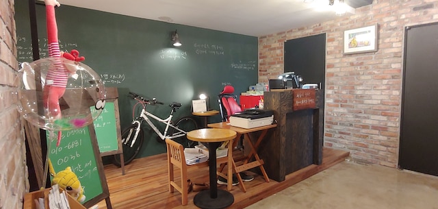 モッポ ホワイト ウィンドミル ゲストハウス