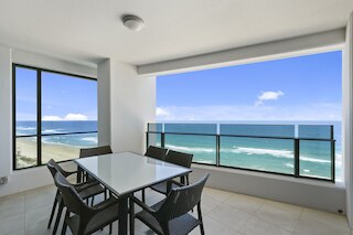 ソウル オン ザ エスプラネード - HR サーファーズ パラダイス