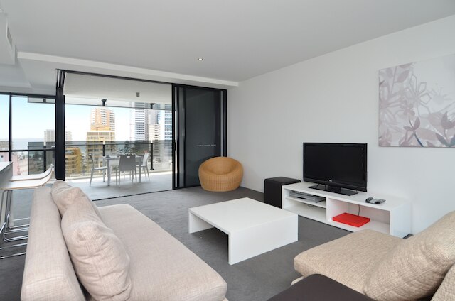 サークル オン カヴィル - HR サーファーズ パラダイス