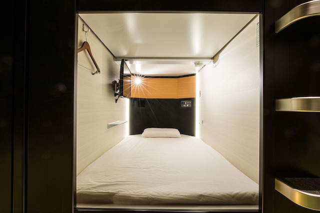 COMFORT CAPSULE HOTEL GLANSIT AKIHABARA