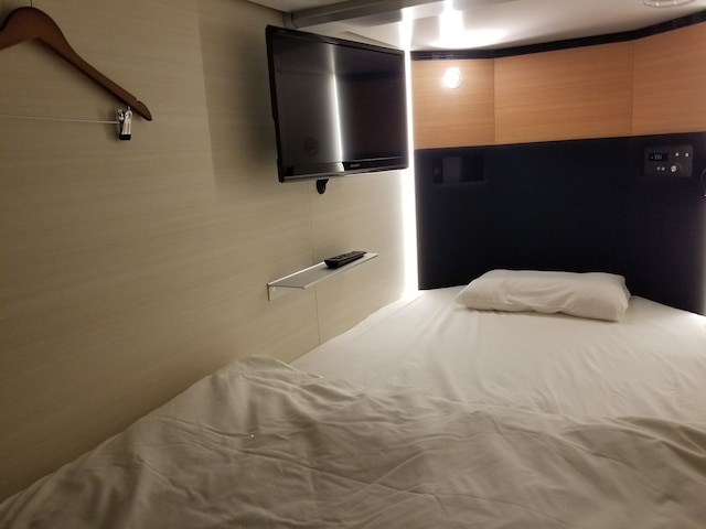 COMFORT CAPSULE HOTEL GLANSIT AKIHABARA