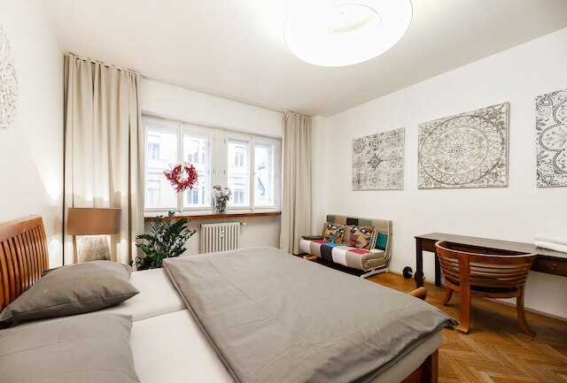 アパートメント デラックス リブナ 25