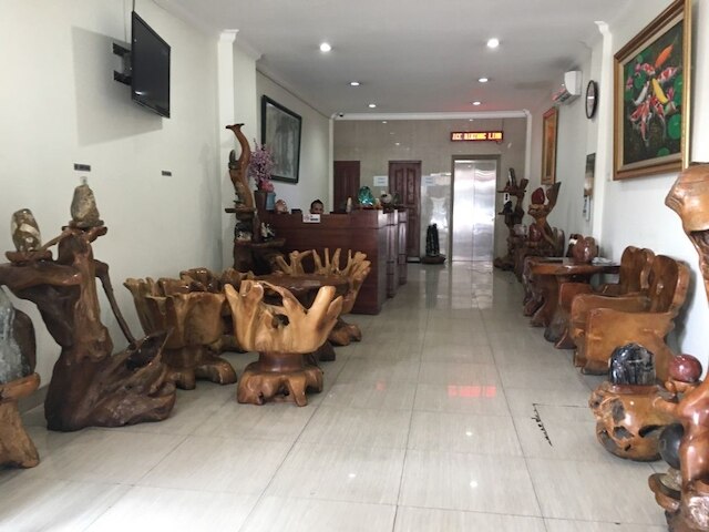 ホテル アチェ ベサール