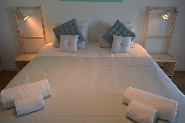 モダン & ブライト バイ ホーミング