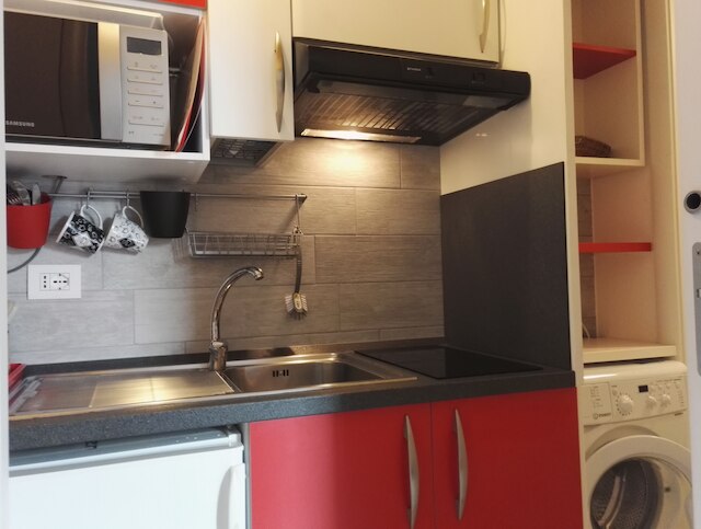 B & バトラー - コル ディ ラナ 1