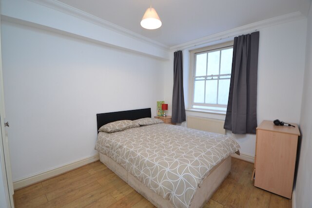 ノーフォーク プレイス アパートメンツ