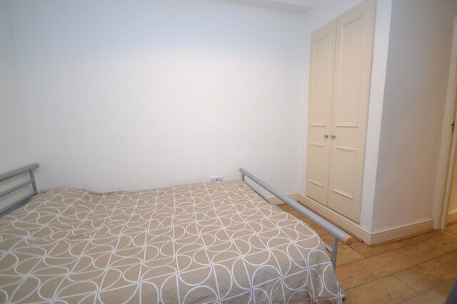 ノーフォーク プレイス アパートメンツ