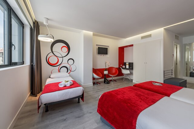 ホテル ユーロスターズ セントラル