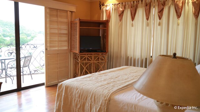 ソフィア スイーツ レジデンス ホテル