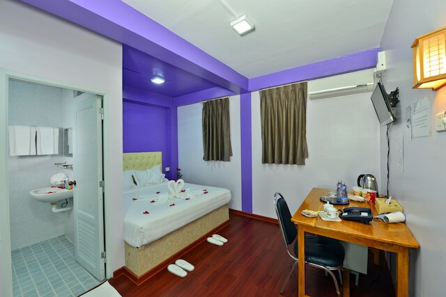 オッカラ ホテル