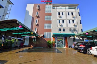 オッカラ ホテル