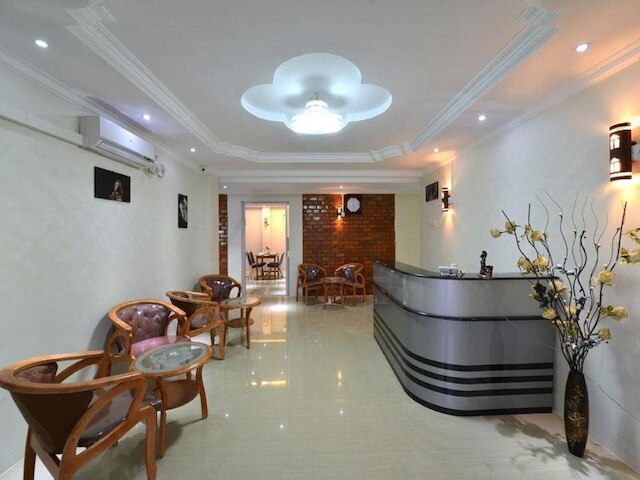 オッカラ ホテル