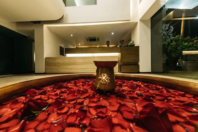 ザ ロイヤル セネート ヘッバル