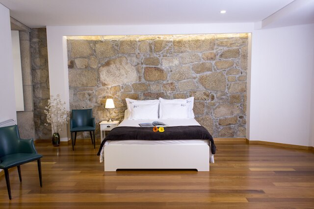 オーセンティック ポルト アパートメンツ