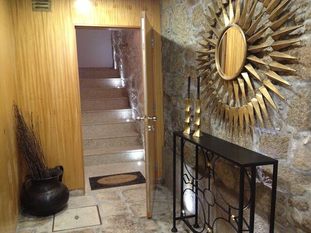 オーセンティック ポルト アパートメンツ