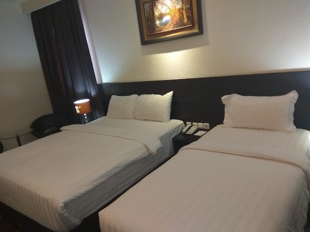 コンティネント センターポイント ホテル マカッサル